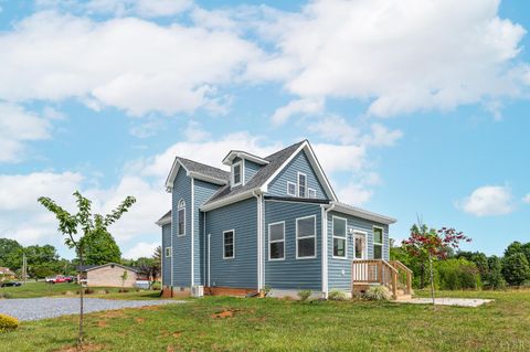 Tiny photo for 1589 Clearview Road, Bedford, VA 24523 (MLS # 366173)