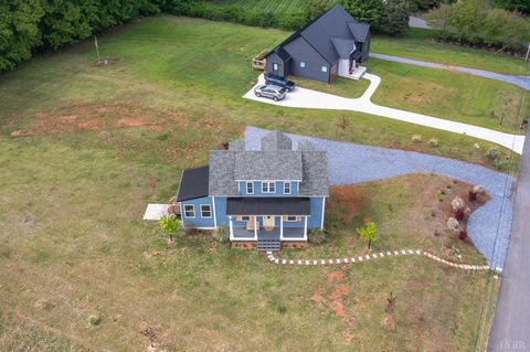 Tiny photo for 1589 Clearview Road, Bedford, VA 24523 (MLS # 366173)