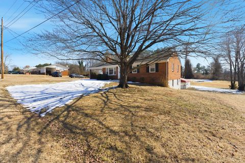 Tiny photo for 163 Loch Lane Ln, Amherst, VA 24521 (MLS # 364473)