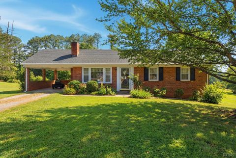 Tiny photo for 163 Loch Lane Ln, Amherst, VA 24521 (MLS # 364473)