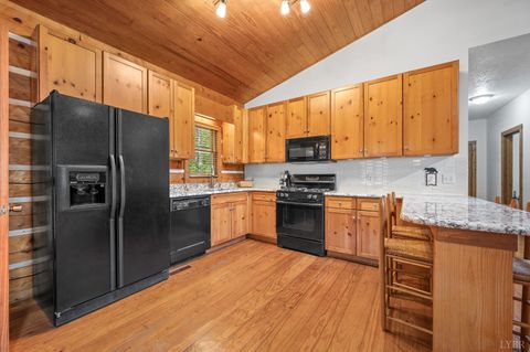 Tiny photo for 1795 Karnes Road, Bedford, VA 24523 (MLS # 362498)