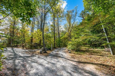 Tiny photo for 1795 Karnes Road, Bedford, VA 24523 (MLS # 362498)