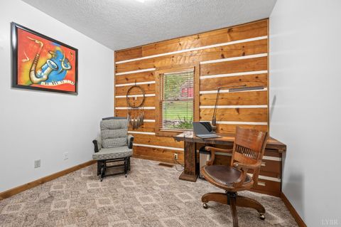 Tiny photo for 1795 Karnes Road, Bedford, VA 24523 (MLS # 362498)