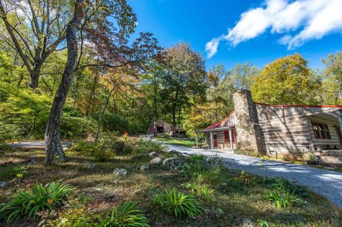 Tiny photo for 1795 Karnes Road, Bedford, VA 24523 (MLS # 362498)