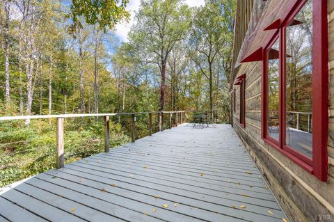 Tiny photo for 1795 Karnes Road, Bedford, VA 24523 (MLS # 362498)
