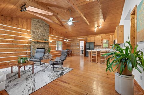 Tiny photo for 1795 Karnes Road, Bedford, VA 24523 (MLS # 362498)