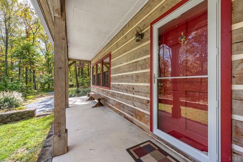 Tiny photo for 1795 Karnes Road, Bedford, VA 24523 (MLS # 362498)