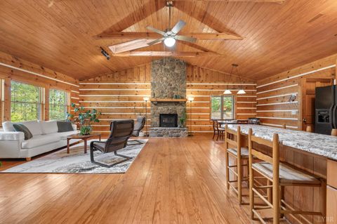 Tiny photo for 1795 Karnes Road, Bedford, VA 24523 (MLS # 362498)