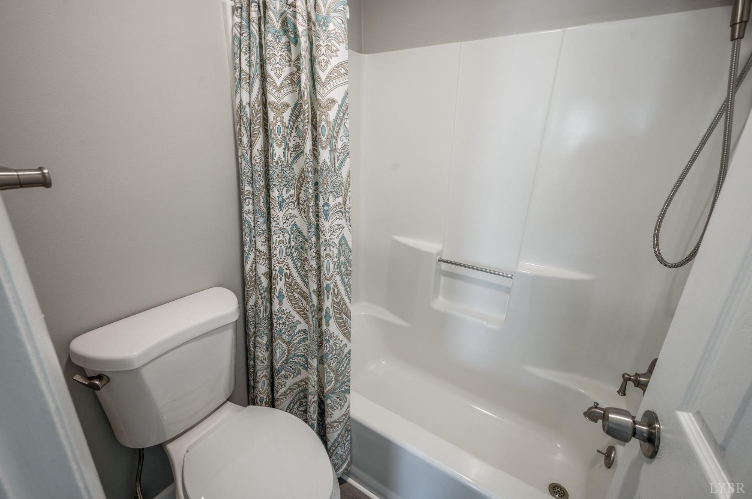 1313 Twin Springs Court, Forest, Virginia image 34