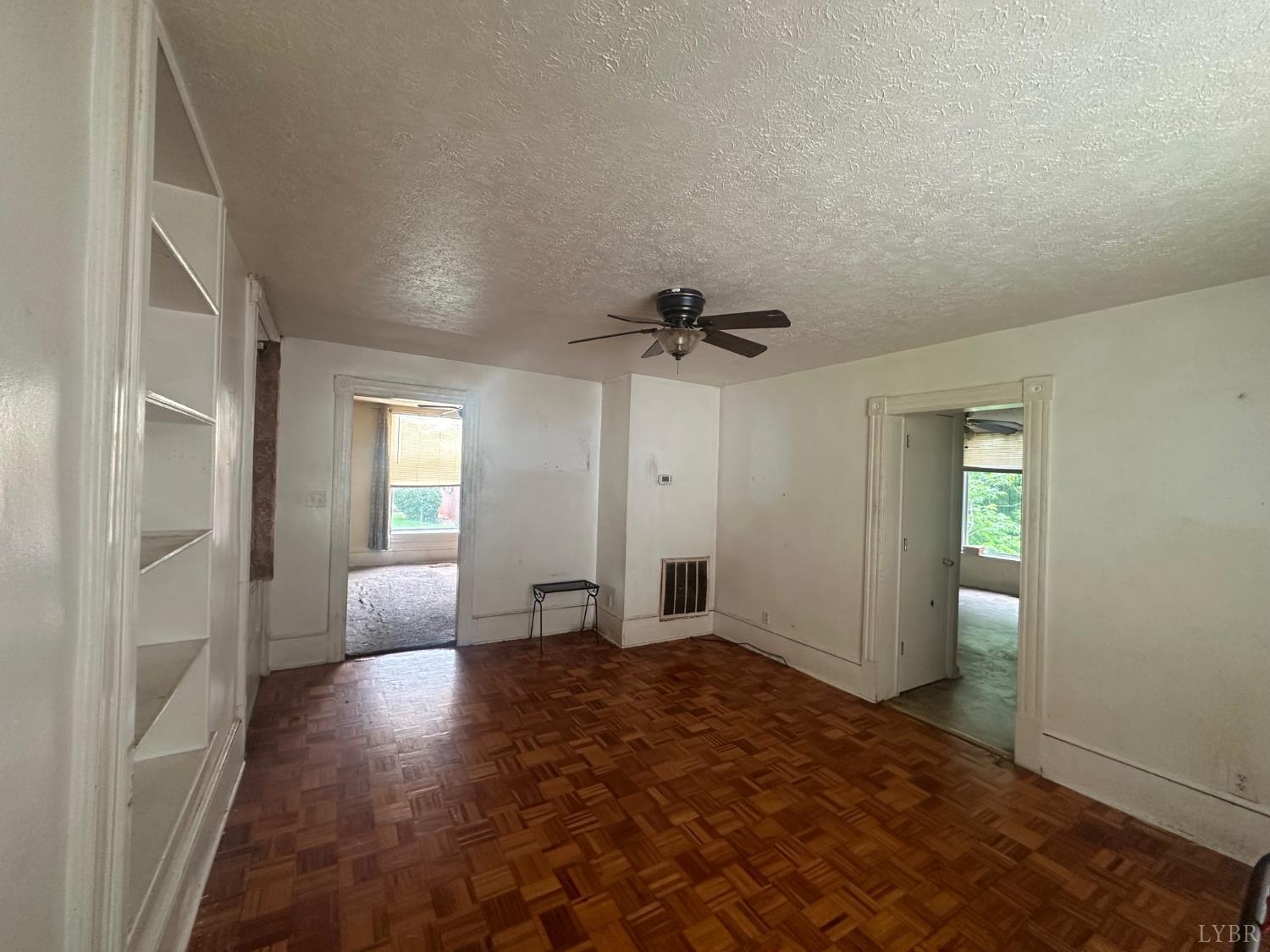 604 Lee Street, Bedford, Virginia image 5