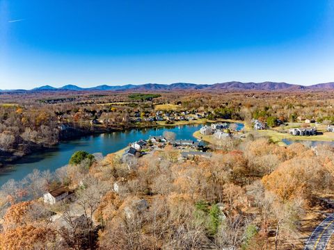 Tiny photo for 409 Lake Vista Drive, Forest, VA 24551 (MLS # 363208)