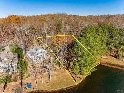Tiny photo for 409 Lake Vista Drive, Forest, VA 24551 (MLS # 363208)