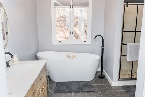 Tiny photo for 409 Lake Vista Drive, Forest, VA 24551 (MLS # 363208)