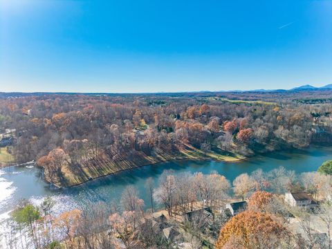 Tiny photo for 409 Lake Vista Drive, Forest, VA 24551 (MLS # 363208)