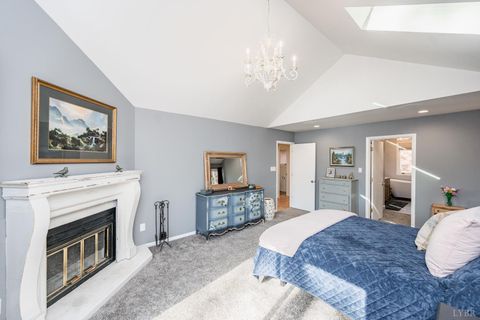 Tiny photo for 409 Lake Vista Drive, Forest, VA 24551 (MLS # 363208)