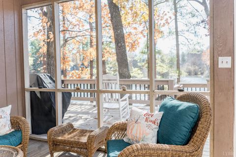 Tiny photo for 409 Lake Vista Drive, Forest, VA 24551 (MLS # 363208)