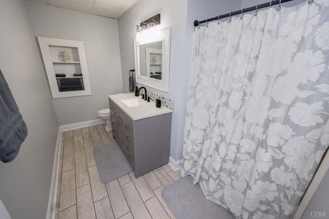 Tiny photo for 409 Lake Vista Drive, Forest, VA 24551 (MLS # 363208)