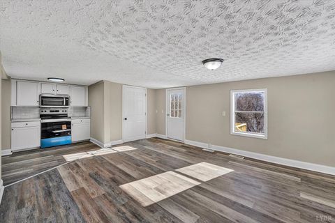 Tiny photo for 736 Selene Street, Lynchburg, VA 24503 (MLS # 364345)