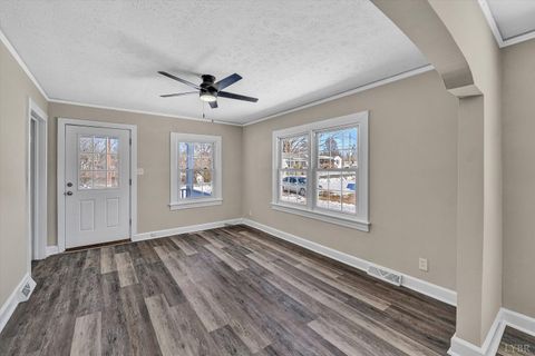 Tiny photo for 736 Selene Street, Lynchburg, VA 24503 (MLS # 364345)