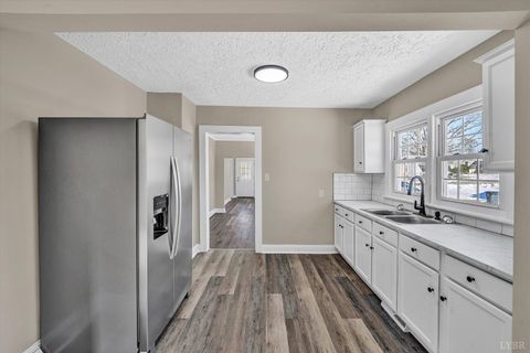 Tiny photo for 736 Selene Street, Lynchburg, VA 24503 (MLS # 364345)