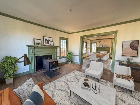 Tiny photo for 1011 Jackson Street, Lynchburg, VA 24504 (MLS # 366516)