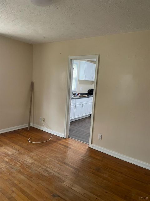 Tiny photo for 507 Blue Ridge Street, Lynchburg, VA 24501 (MLS # 365342)