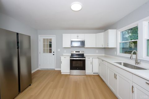 Tiny photo for 2640 Mayflower Drive, Lynchburg, VA 24501 (MLS # 364806)