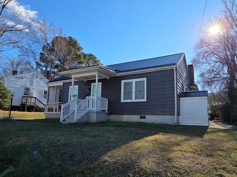 Tiny photo for 2105 Willow Street, South Boston, VA 24592 (MLS # 363547)