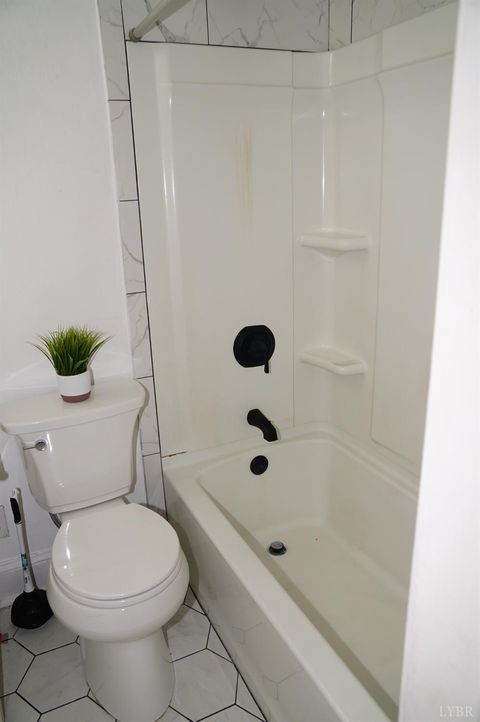 Tiny photo for 2105 Willow Street, South Boston, VA 24592 (MLS # 363547)