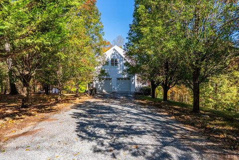 Tiny photo for 214 Riverwood Drive, Madison Heights, VA 24572 (MLS # 362756)