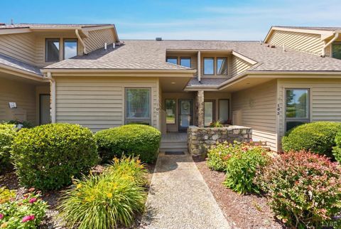 Photo of 105 Fawn Haven Lane, Huddleston, VA 24104 (MLS # 364508)