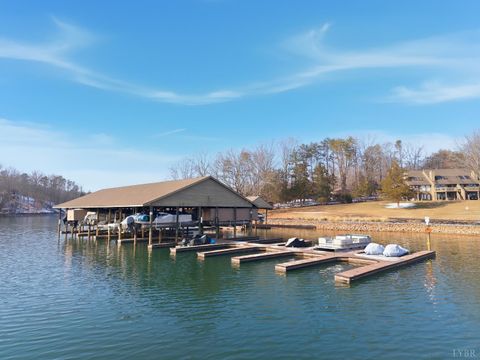 Tiny photo for 105 Fawn Haven Lane, Huddleston, VA 24104 (MLS # 364508)