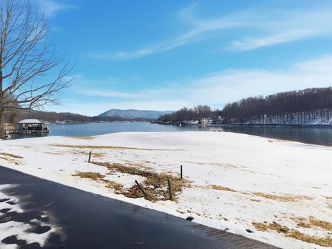 Tiny photo for 105 Fawn Haven Lane, Huddleston, VA 24104 (MLS # 364508)