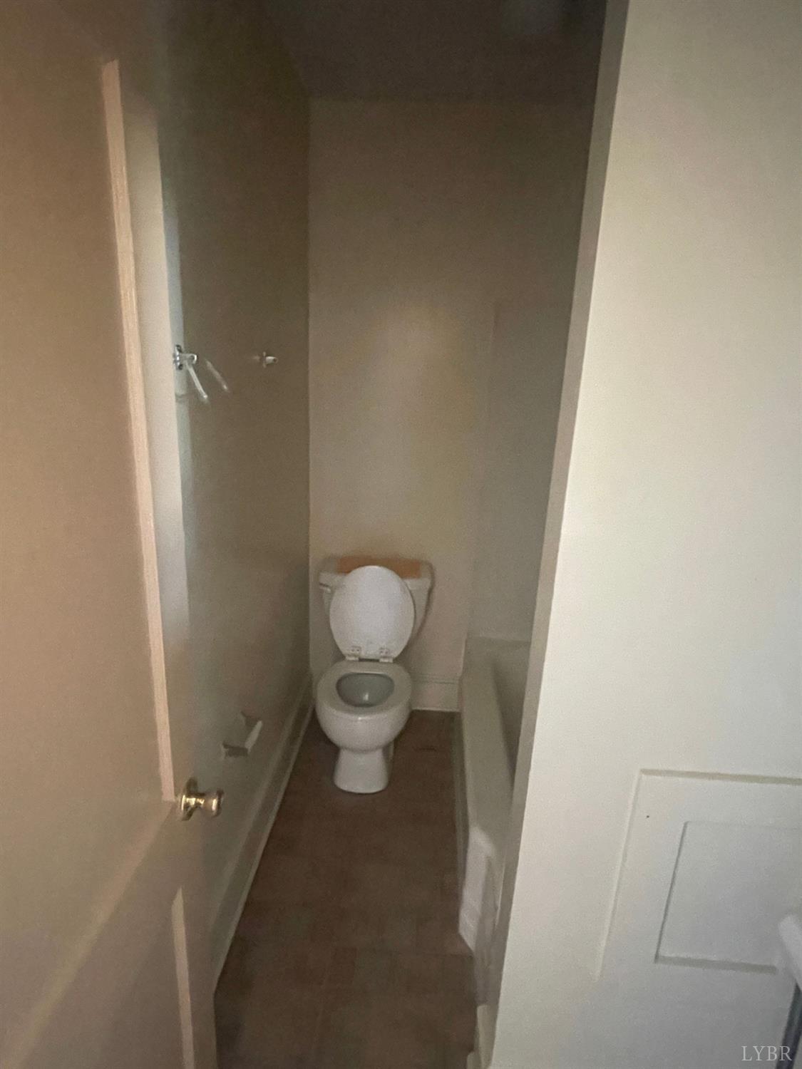 Gretna, Virginia 24557, United States, ,Residential,Active,238430