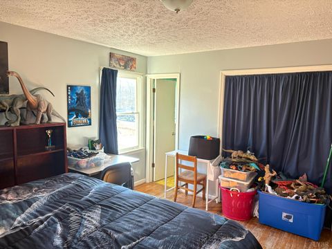 Tiny photo for 70 Smith Road, Forest, VA 24551 (MLS # 364266)