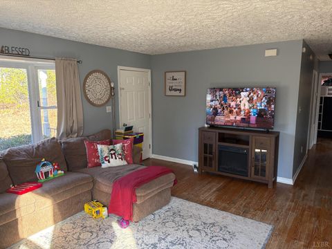 Tiny photo for 70 Smith Road, Forest, VA 24551 (MLS # 364266)