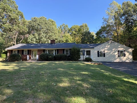 Homes For Sale - 4277 Village Highway<br/> Lynchburg, VA 24504