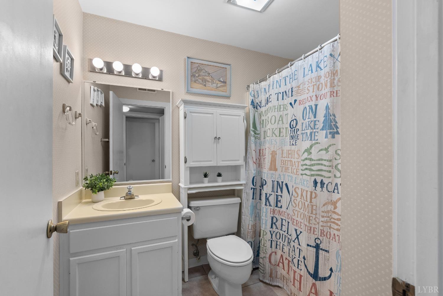 75 Dockside Circle #308, Moneta, Virginia image 25