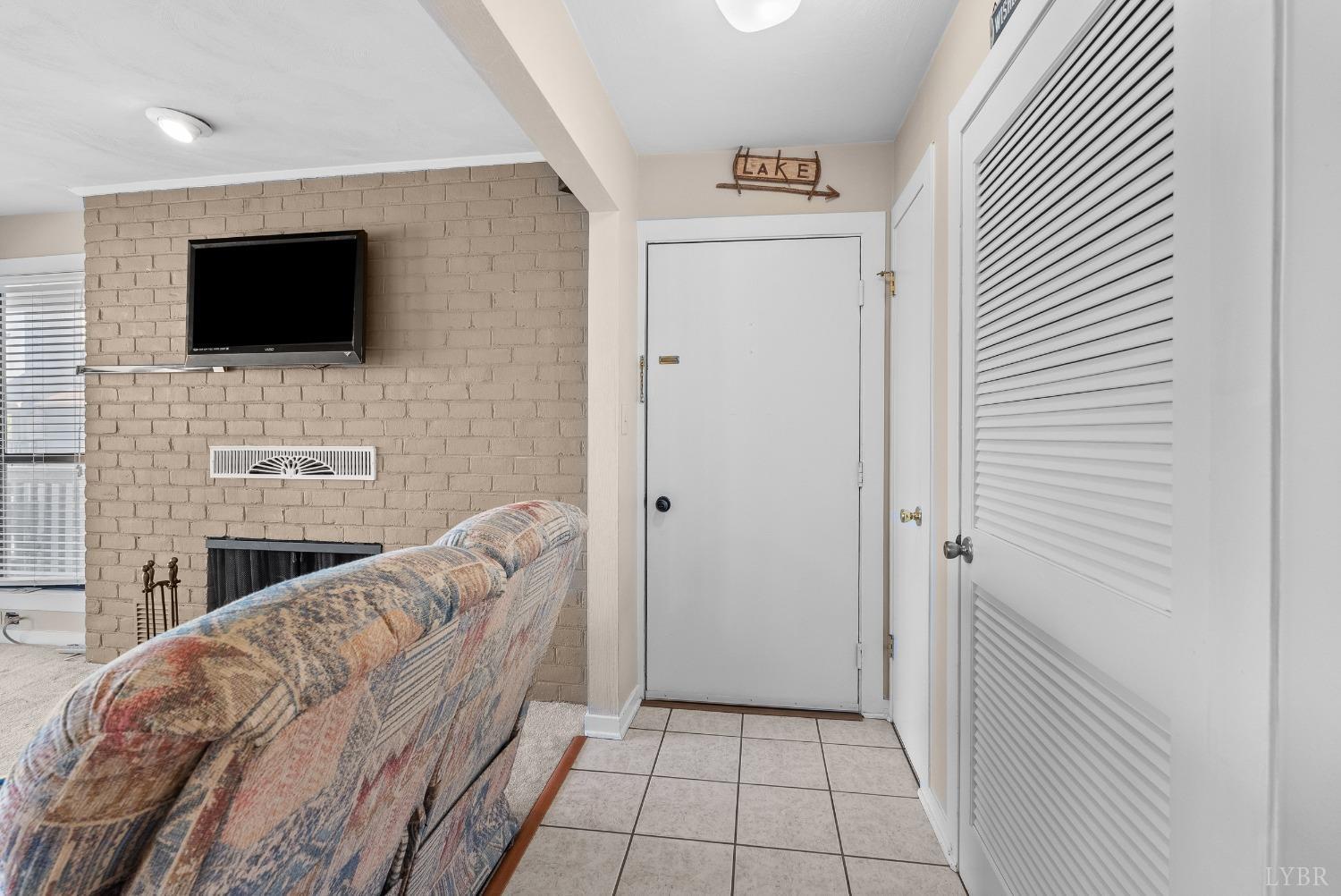75 Dockside Circle #308, Moneta, Virginia image 12