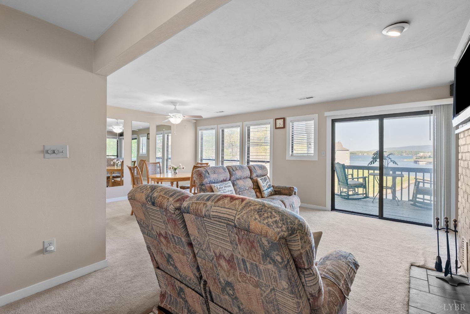 75 Dockside Circle #308, Moneta, Virginia image 10