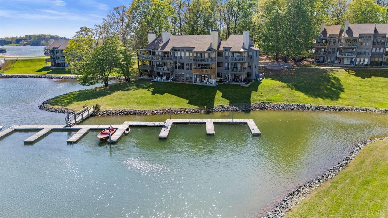 75 Dockside Circle #308, Moneta, Virginia image 6