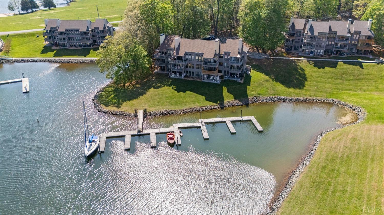 75 Dockside Circle #308, Moneta, Virginia image 47