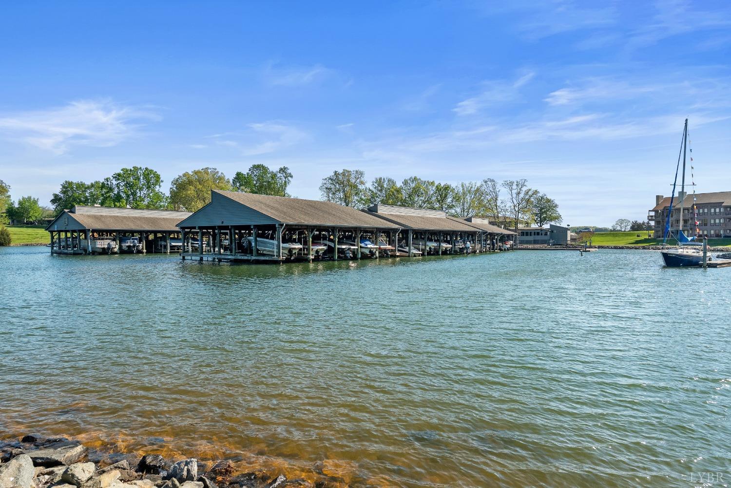 75 Dockside Circle #308, Moneta, Virginia image 37