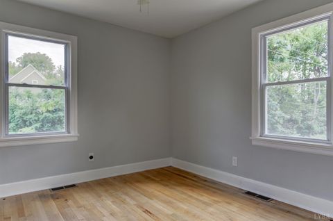 Tiny photo for 4724 Old Boonsboro Road, Lynchburg, VA 24503 (MLS # 364032)