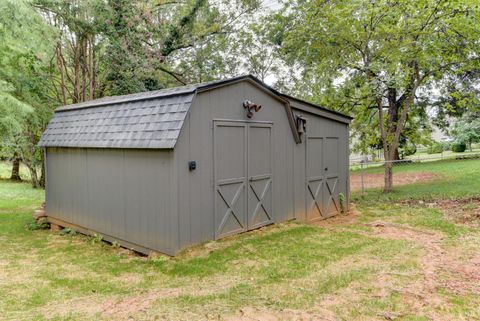 Tiny photo for 4724 Old Boonsboro Road, Lynchburg, VA 24503 (MLS # 364032)