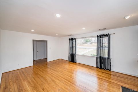 Tiny photo for 4925 Old Boonsboro Road, Lynchburg, VA 24503 (MLS # 364745)