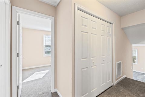 Tiny photo for 128 Walnut Street, Amherst, VA 24521 (MLS # 364031)