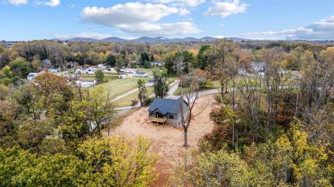 Tiny photo for 1708 Moormans Road, Lynchburg, VA 24501 (MLS # 362929)