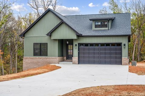 Photo of 1708 Moormans Road, Lynchburg, VA 24501 (MLS # 362929)