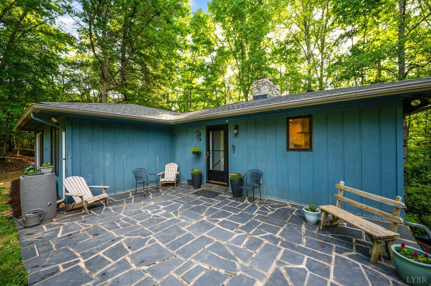 1230 Viewmont Drive, Evington, Virginia image 7